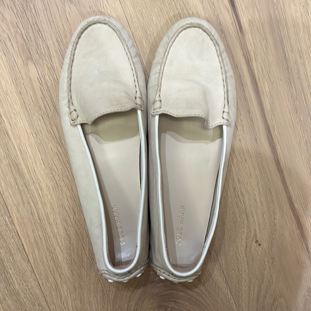 Cole Haan flats 7.5